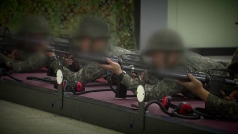 학창시절 '총 게임' 즐긴 양심적 병역거부자 무죄