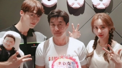 "'관상'과 동일한 속도"...'나쁜녀석들', 개봉 7일 만에 300만 관객 돌파 "'관상'과 동일한 속도"...'나쁜녀석들', 개봉 7일 만에 300만 관객 돌파