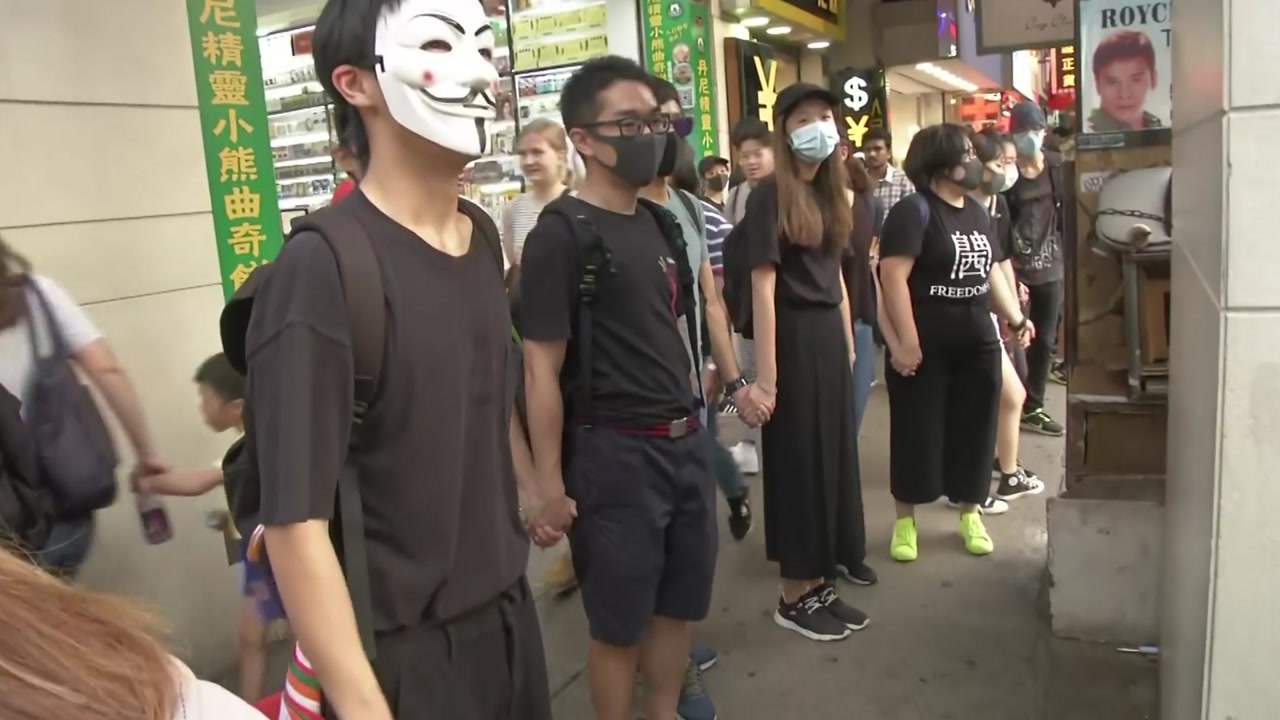 "마스크 못 벗는다"...홍콩, 반정부 시위 격화