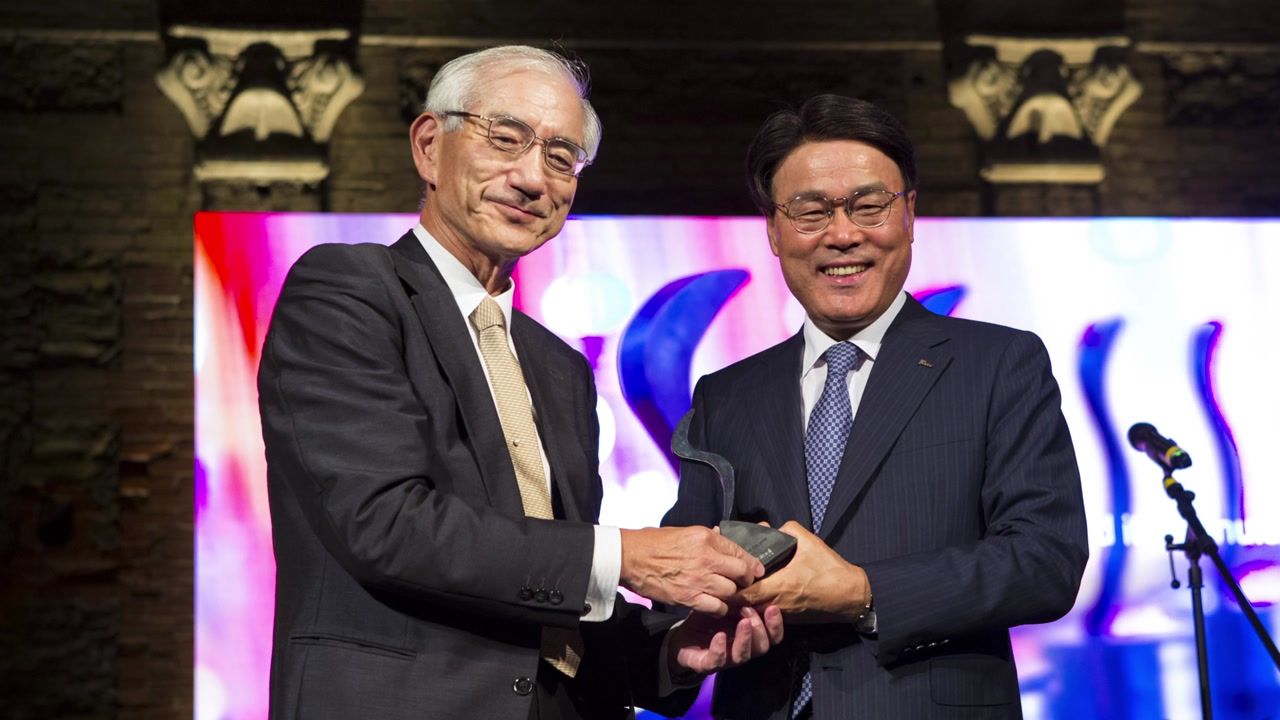 [기업] 포스코, 세계철강협회 올해의 혁신상 수상