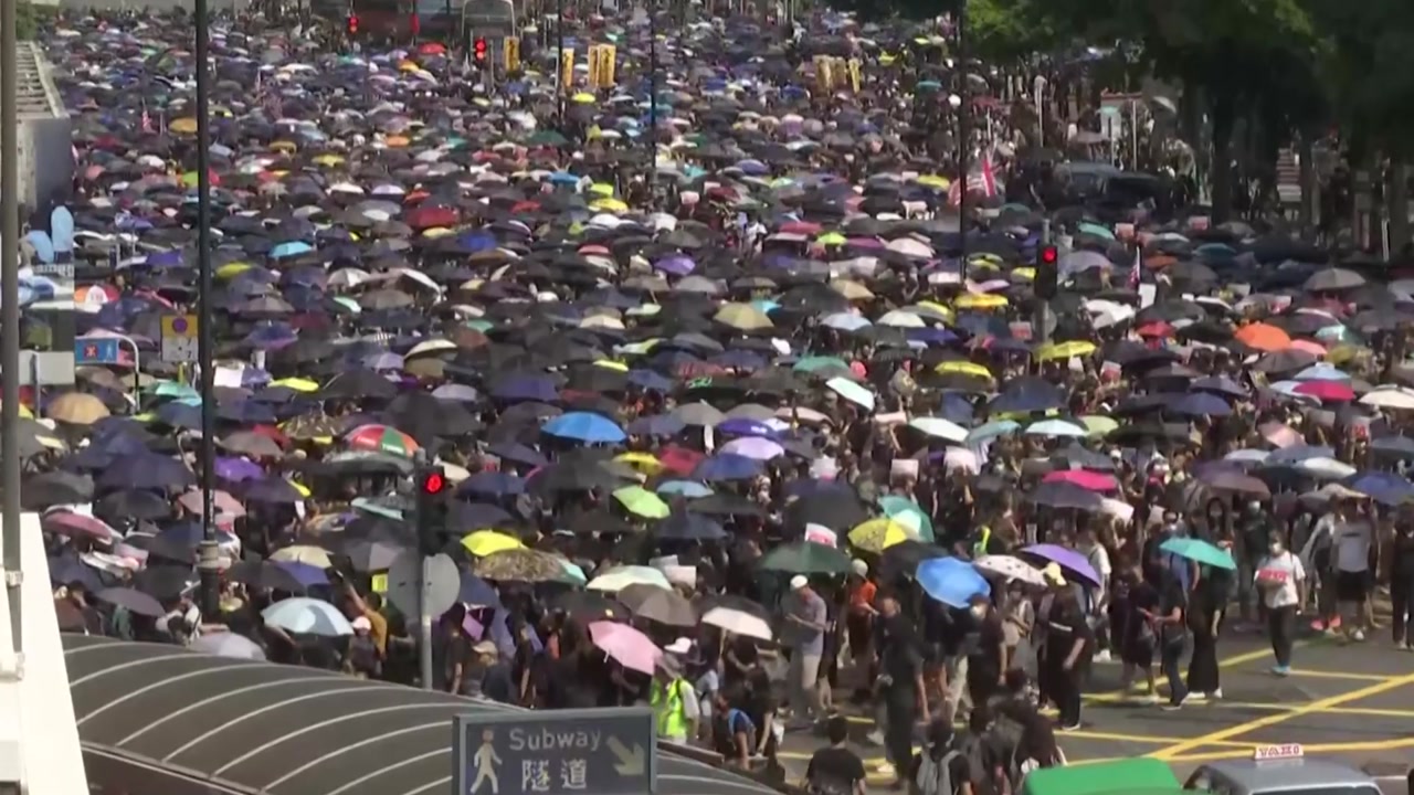 '백색테러' 공포에도 홍콩 또 민주화 행진