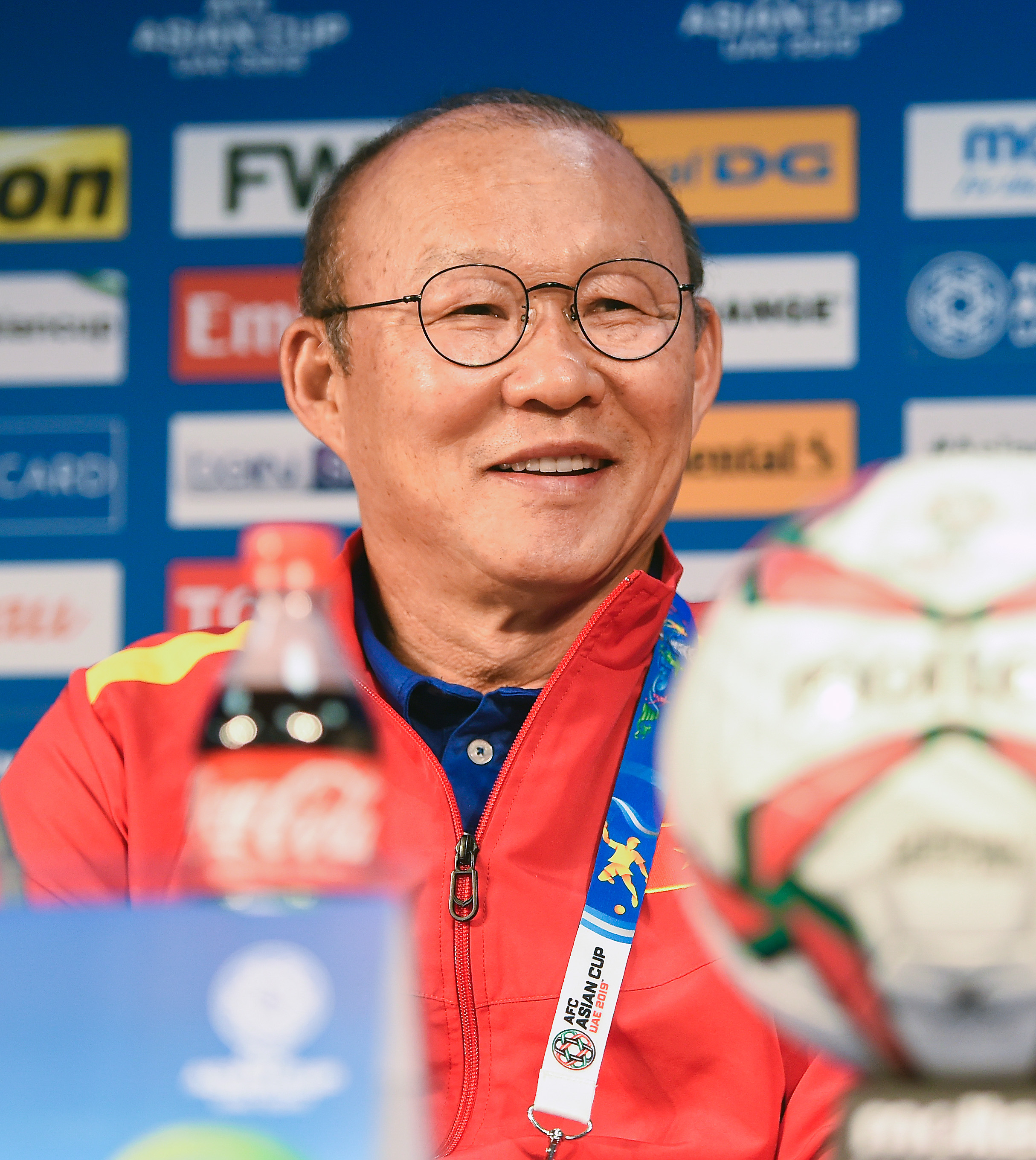 박항서 "베트남 대표팀 금메달…60년 한 풀어 더욱 의미 있어"