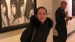조여정, '기생충' 골든글로브 수상 이후..."단체 사진 못 찍었지만" 조여정, '기생충' 골든글로브 수상 이후..."단체 사진 못 찍었지만"