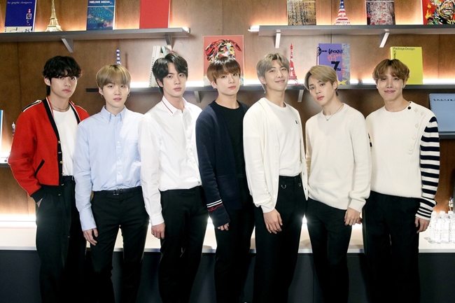 BTS "예술 통해 긍정적 영향 줄 수 있어 감사" …'CONNECT, BTS' 소감