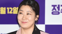 "솔직한 게 죕니까!"...'정직한 후보' 라미란, 통쾌 그 자체 (종합) "솔직한 게 죕니까!"...'정직한 후보' 라미란, 통쾌 그 자체 (종합)