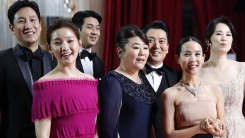 CNN "'기생충', 아카데미 역사 쓸 수도"...작품상 수상 예측 CNN "'기생충', 아카데미 역사 쓸 수도"...작품상 수상 예측