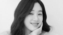정려원, 코로나19 확산 방지 위해 1억 원 기부..."위험서 보호받길" 정려원, 코로나19 확산 방지 위해 1억 원 기부..."위험서 보호받길"