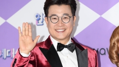 김성주, 5천만 원 상당 방호복·마스크 기부 김성주, 5천만 원 상당 방호복·마스크 기부