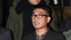 경찰, '성폭행 의혹' 김건모 기소 의견으로 검찰 송치…수사 진척 경찰, '성폭행 의혹' 김건모 기소 의견으로 검찰 송치…수사 진척