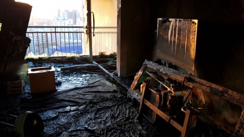 울산에서 아파트 불, 18살·9살 형제 숨져