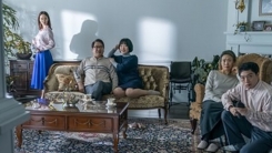 침체한 극장가 활기 일으킬까...'침입자', 예매율 1위 침체한 극장가 활기 일으킬까...'침입자', 예매율 1위