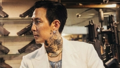 황정민X이정재, 강렬한 비주얼...'다만 악', 보도스틸 공개 황정민X이정재, 강렬한 비주얼...'다만 악', 보도스틸 공개