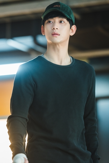 김수현·서예지 ‘사이코지만 괜찮아’, 설렘 자극 스틸컷 공개