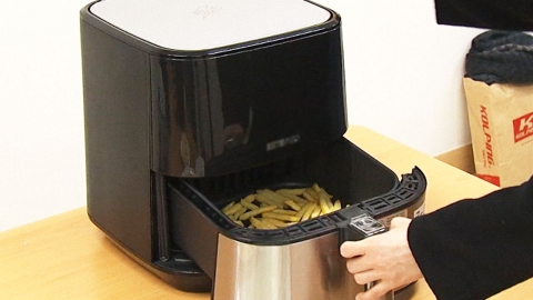 에어프라이어 조리 시간 주의..."오래 쓰면 유해물질"