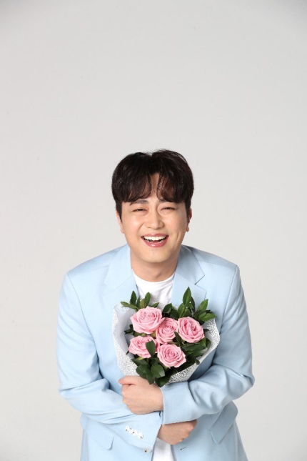 박현빈, 2년 만에 ‘슈돌’ 출격...”두 남매 아빠됐다”(공식)