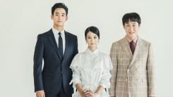 ‘사이코지만 괜찮아’ 김수현·서예지·오정세 3인방 가족사진 공개 ‘사이코지만 괜찮아’ 김수현·서예지·오정세 3인방 가족사진 공개