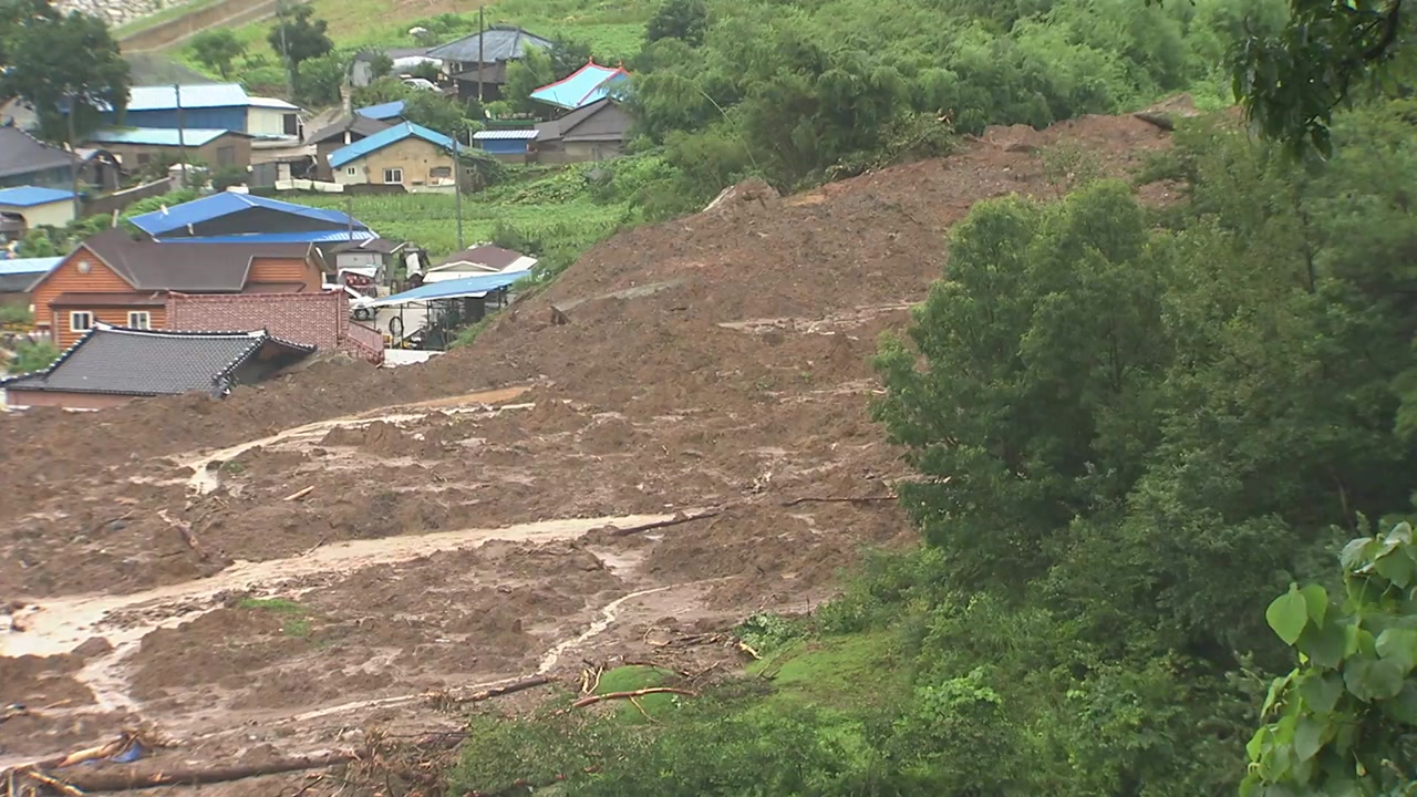 또 산사태 비상..."건강한 숲, 토사유출 방지 효과 85배"