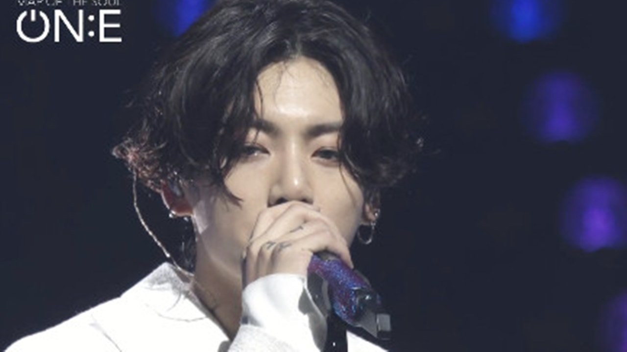 방구석1열 달궜다...방탄소년단, '아미'와 희망 이야기한 콘서트 (종합) - 뉴스 썸네일 이미지