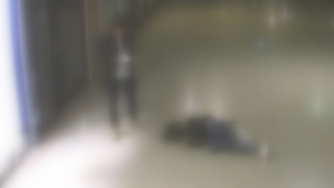 부산 지하상가 폭행 영상 확산..."휴대전화 문제로 다퉈"