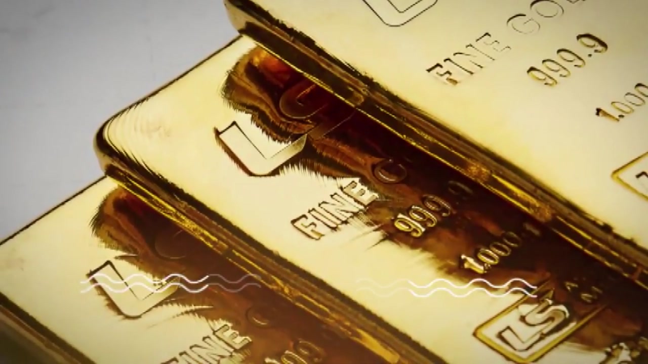 '사상 최고가' 경신했던 금값, 4개월 만에 20% 폭락