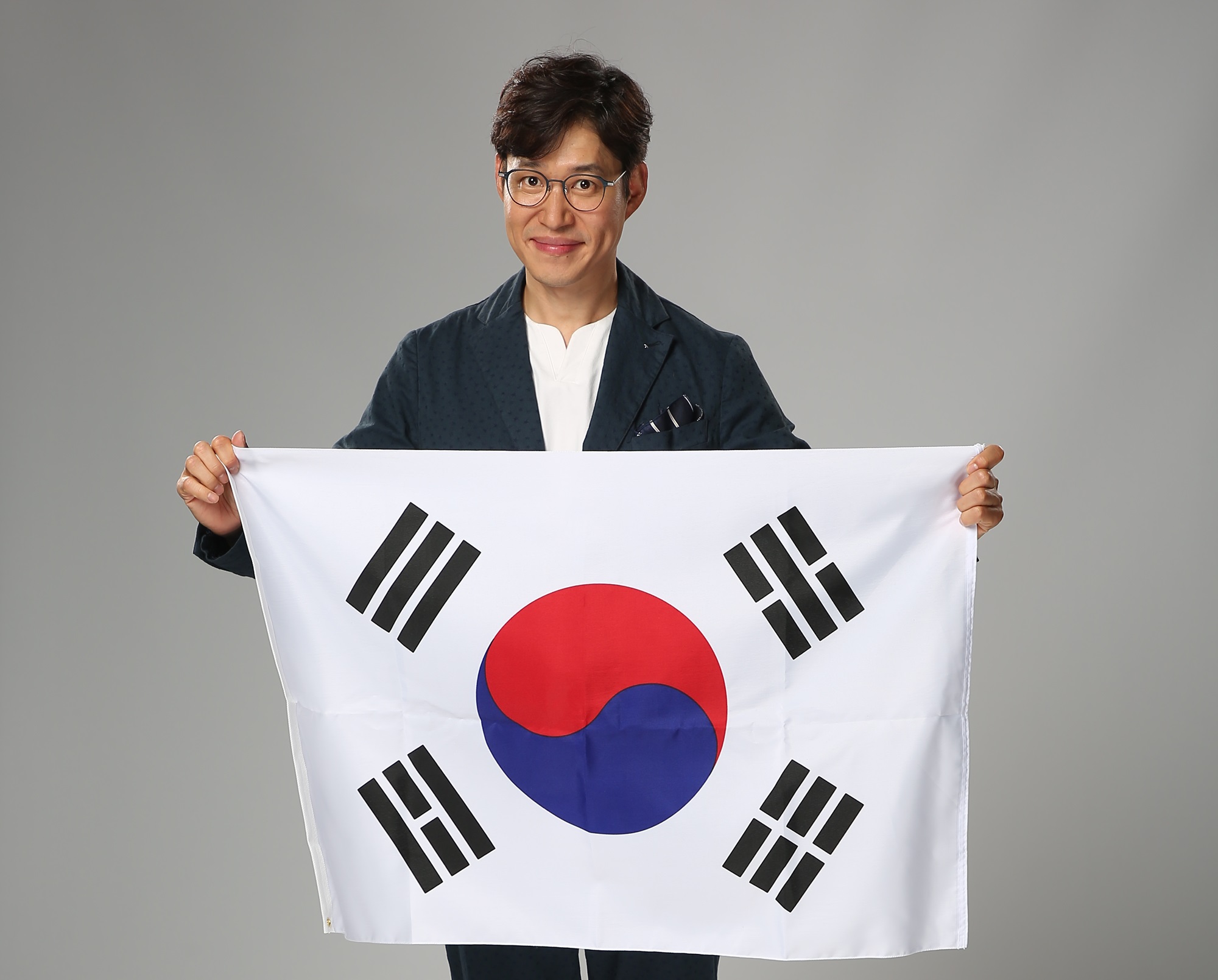 MBC, '같이 펀딩' 태극기함 판매수익금 등 3억 5천만 원 기부(공식)