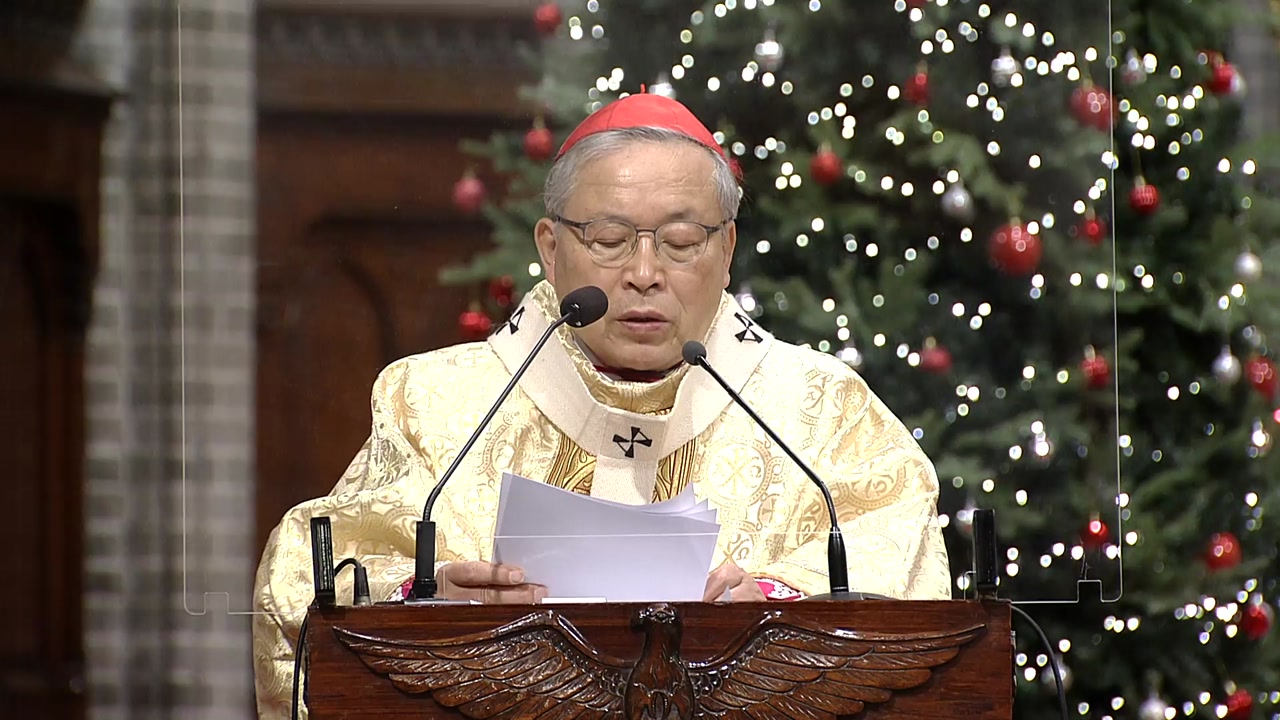 [문화][현장영상]  The first ever’non-face-to-face Christmas Mass’…”I hope that Christmas will be a light of hope and comfort”