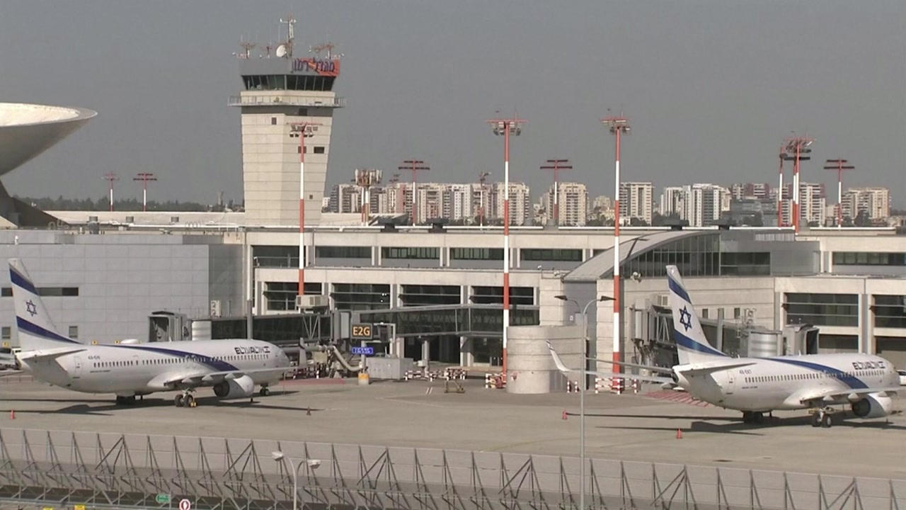 [국제]Israel bans all international flights to block the influx of mutant virus