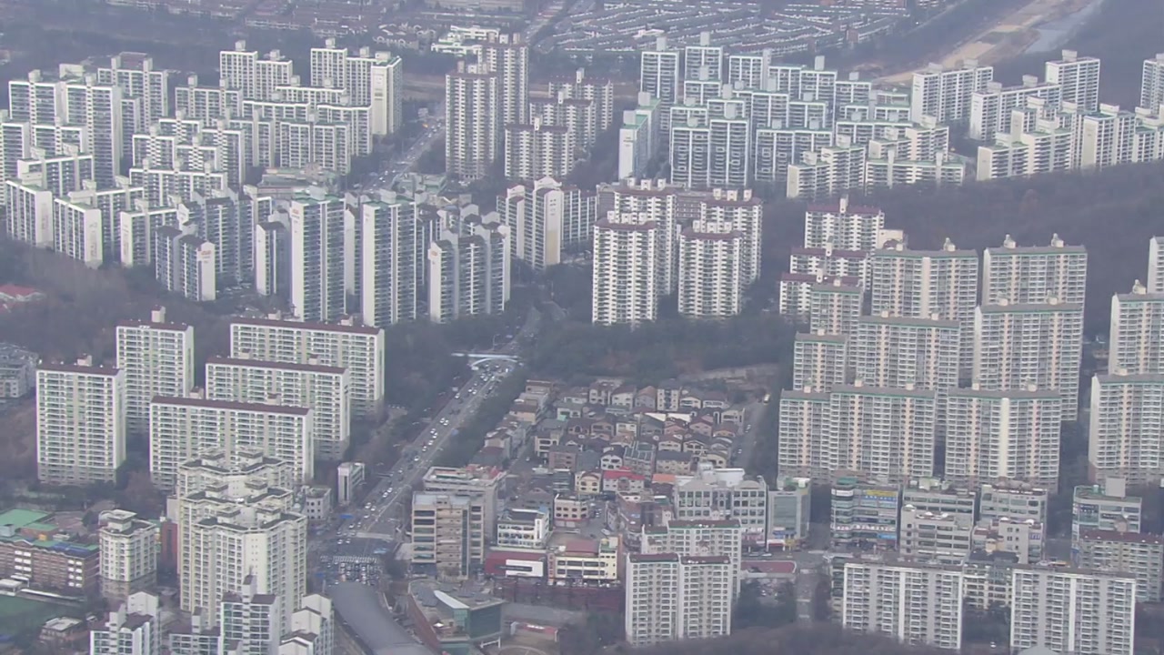 [경제]The average total price of the metropolitan area surpassed 400 million won…50 million won in 4 months