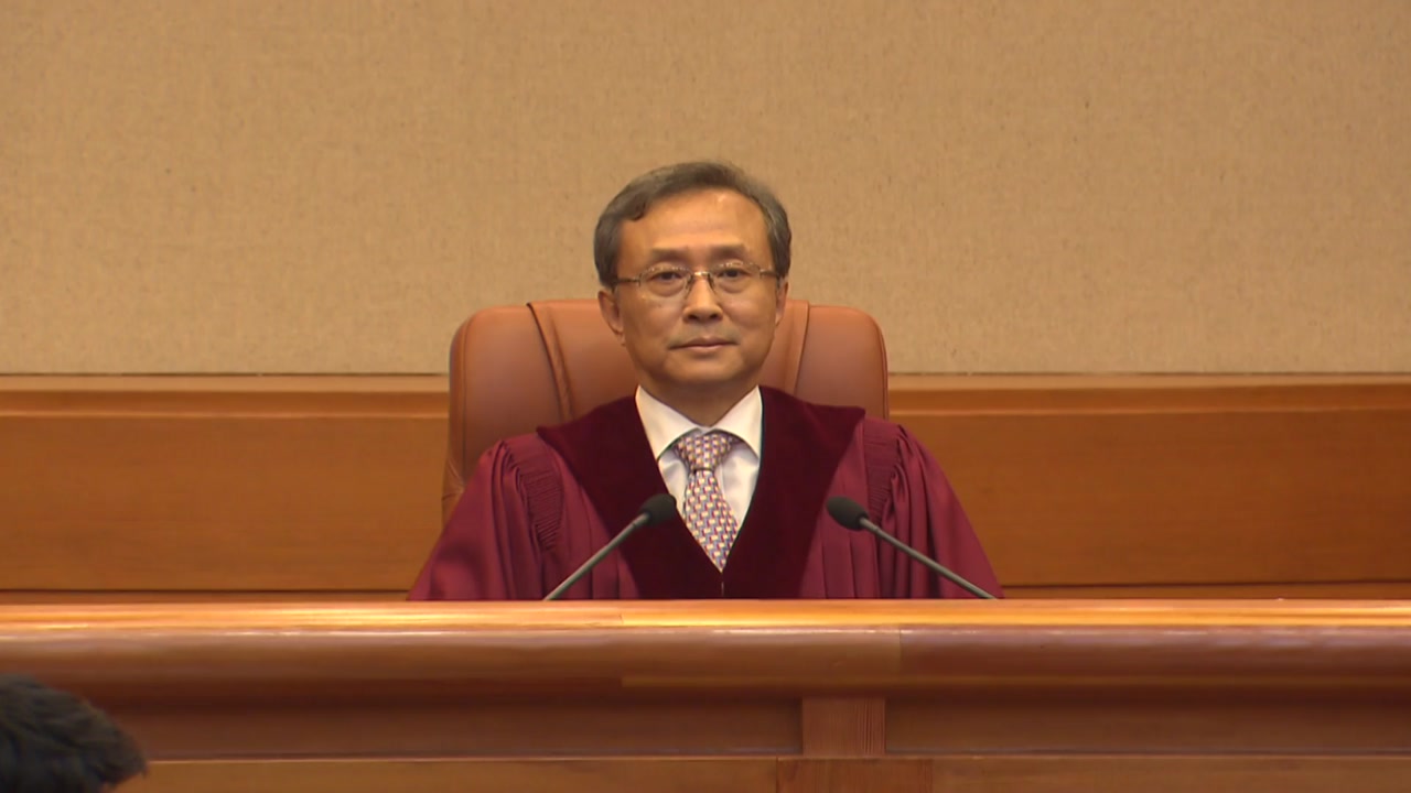 [사회]Constitutional constitution received’impeachment prosecution’, soon the judgment proceedings in earnest
