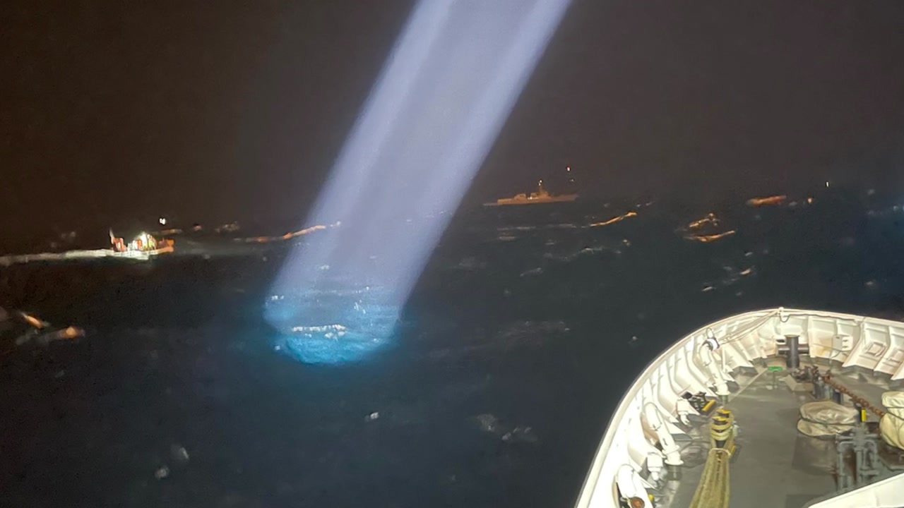 [사회]Reported flooding of fishing boats with 6 people off the coast of Gyeongju…