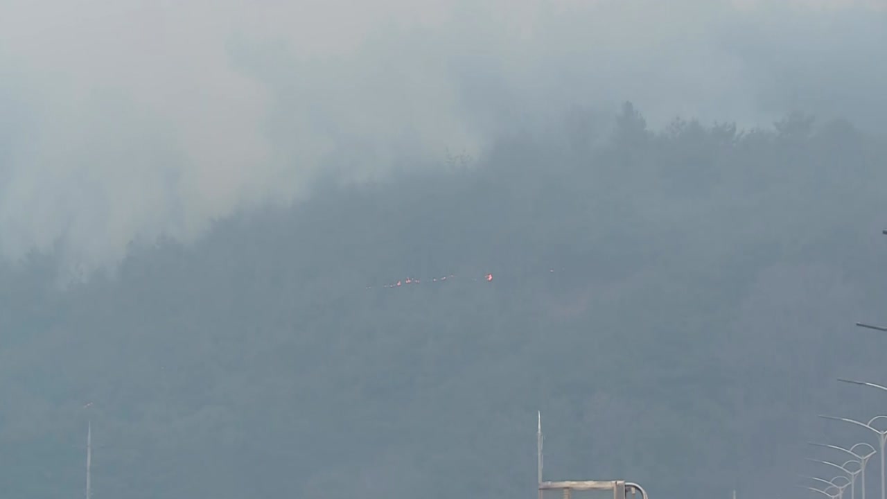 [전국]Andong forest fires spread overnight, evacuation of over 100 residents…”Amorning Evolution Golden Time”