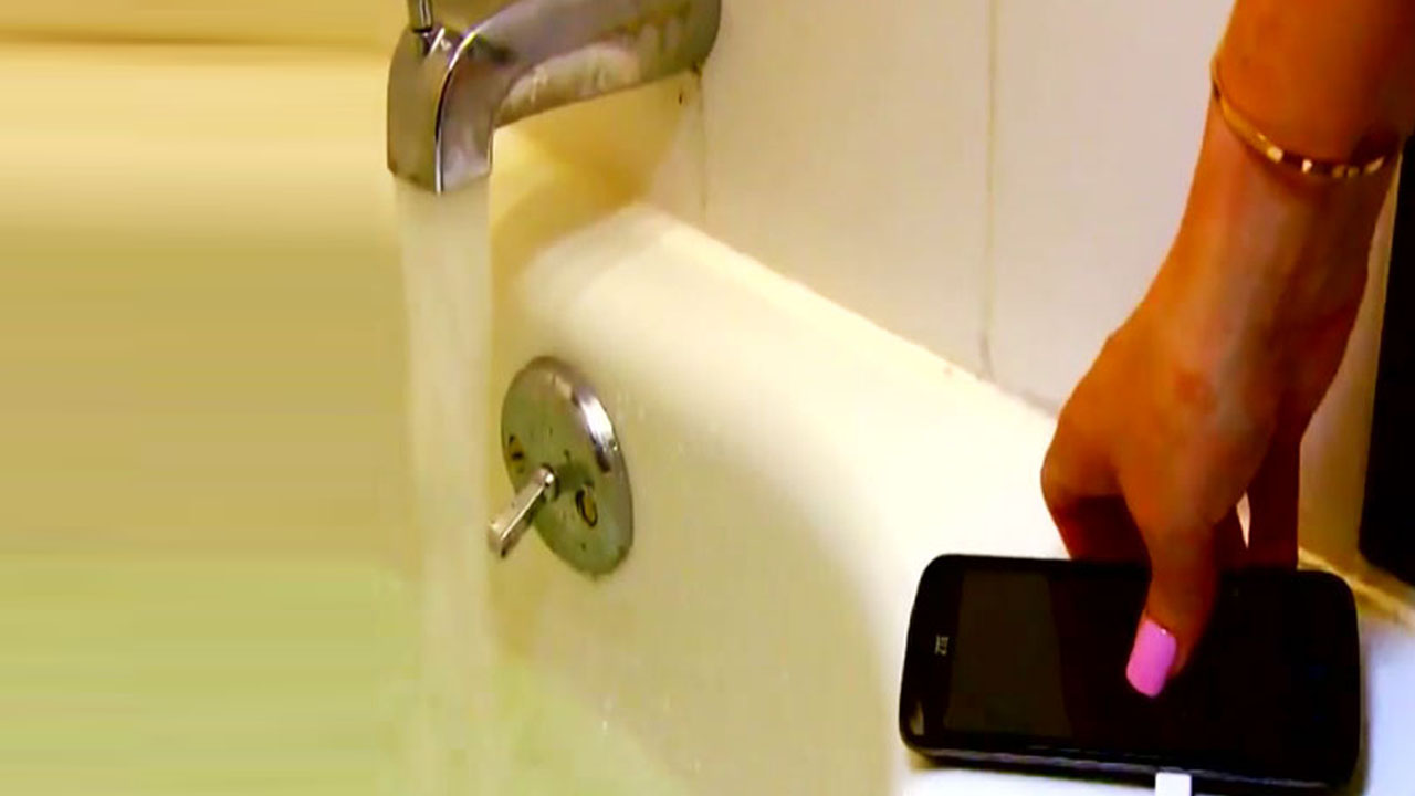 휴대전화 충전하며 목욕하던 12세 러시아 여학생 숨져
