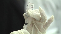 서울대병원 AZ 백신 접종 시작...다음 주 화이자 접종