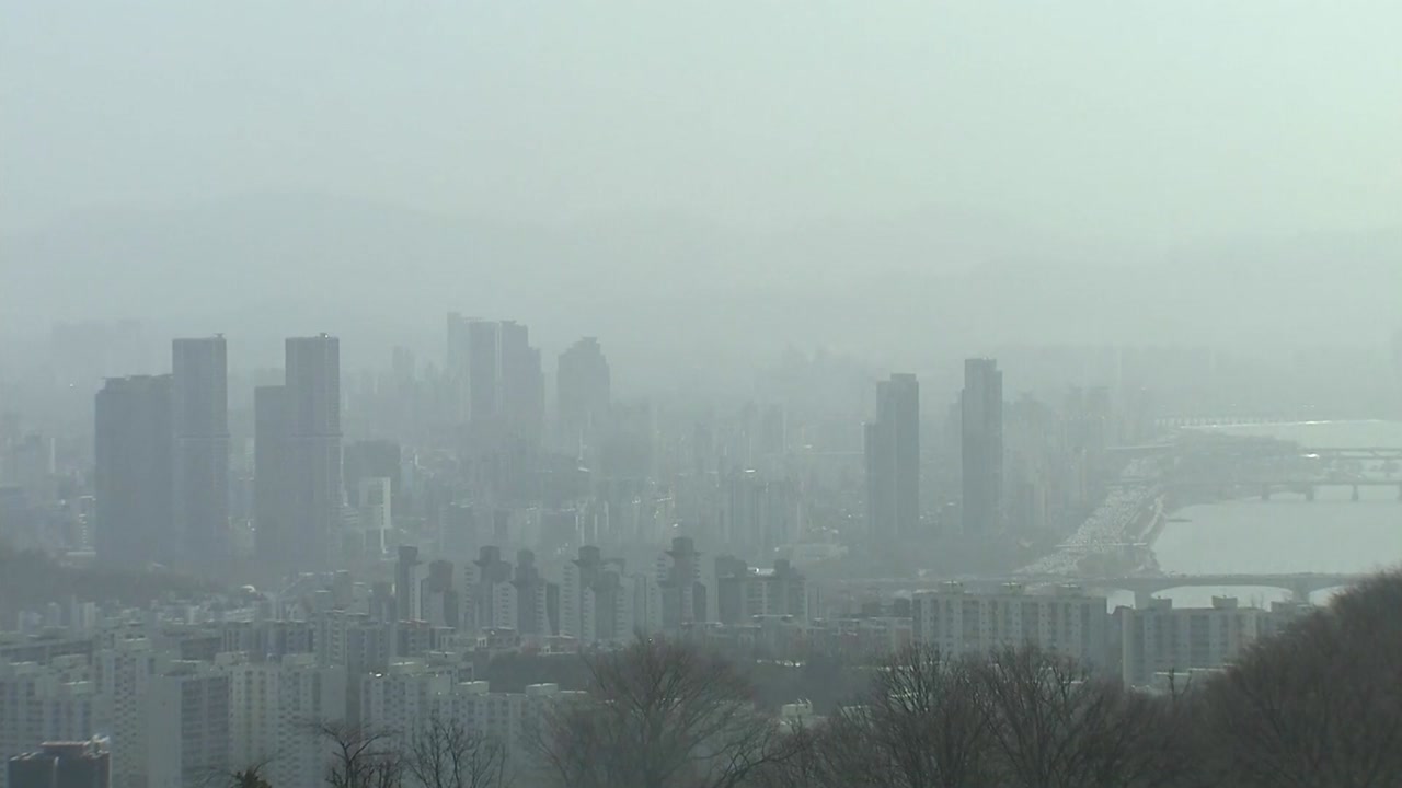 [기상센터]The first yellow dust in this spring in Seoul and other countries… the worst avoided by strong winds.