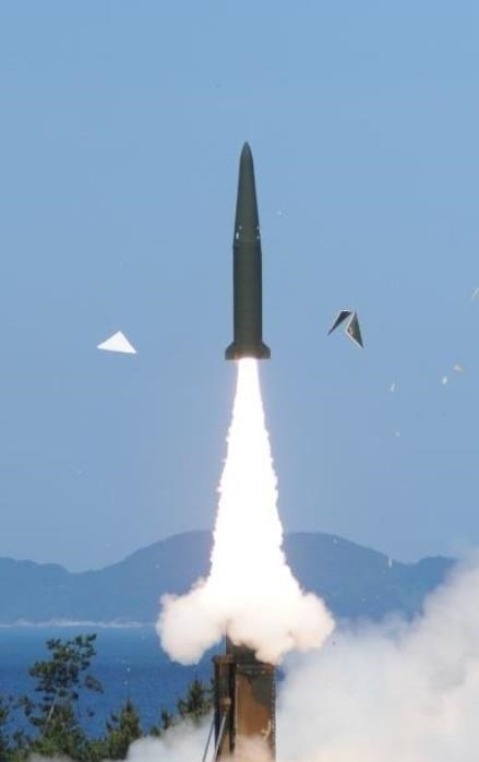 [단독] ① “몇 초 만에 고꾸라져”...SLBM 수중사출시험 '삐걱'