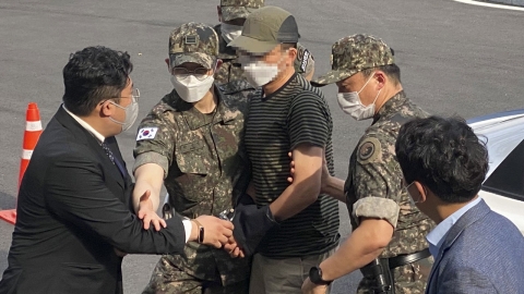 유족 측 "2차 가해 상관들 구속, 軍 수사 역량 확인"