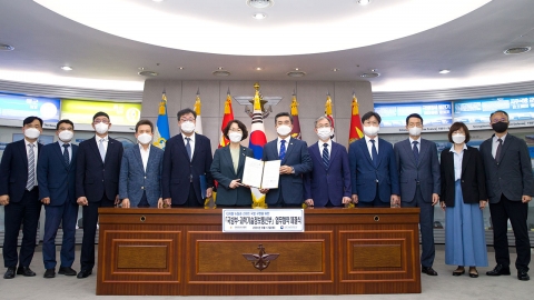 軍·과기부 MOU...AI·클라우드·6G·드론·로봇 민간 신기술 軍에 적용