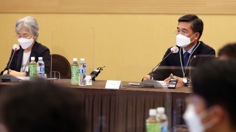 민관군 합동위원회 민간 위원 추가 사퇴 의사...4명째 사임