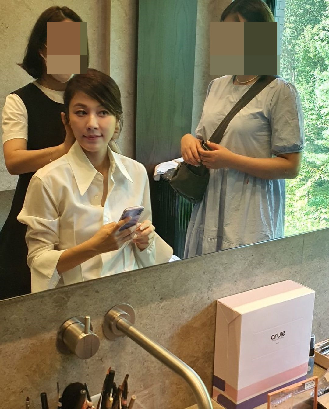 김하늘, 화이트 셔츠 입고 청순 근황 공개