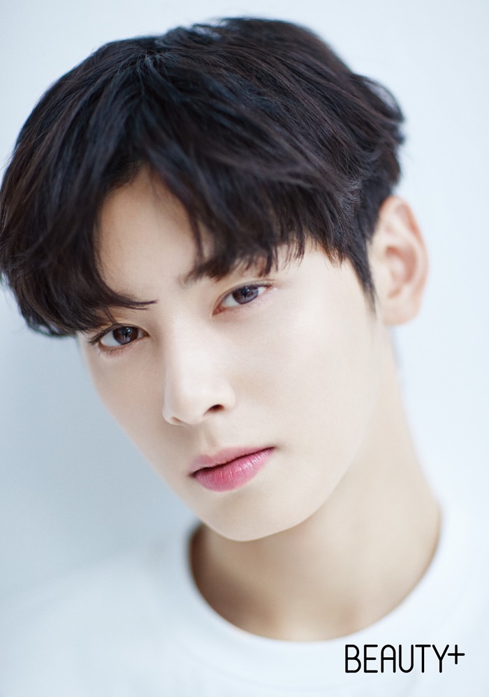 차은우, 무결점 뷰티 화보 공개…순정만화 비주얼