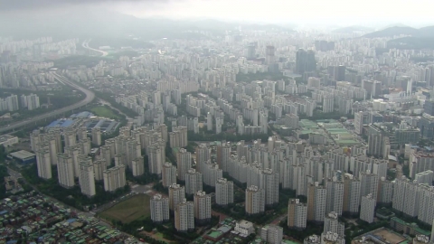 "주택공급·수요예측 실패...내년에도 집값 상승"