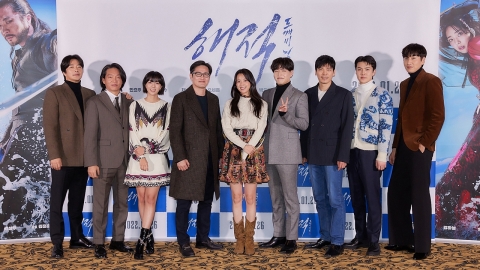 [Y현장] '해적: 도깨비 깃발' 감독 “1편과 독립적인 이야기, 더욱 큰 모험”