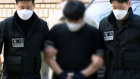 19층에서 여자친구 떨어트려 살해...첫 공판서 "심신미약" 주장