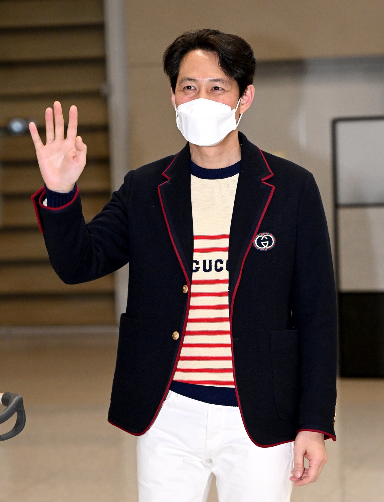 이정재, 귀국 소감 "크리틱스초이스 수상...우리 모두의 상" (전문)