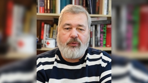 ‘노벨 평화상’ 러 언론인, 우크라 난민 위해 메달 경매