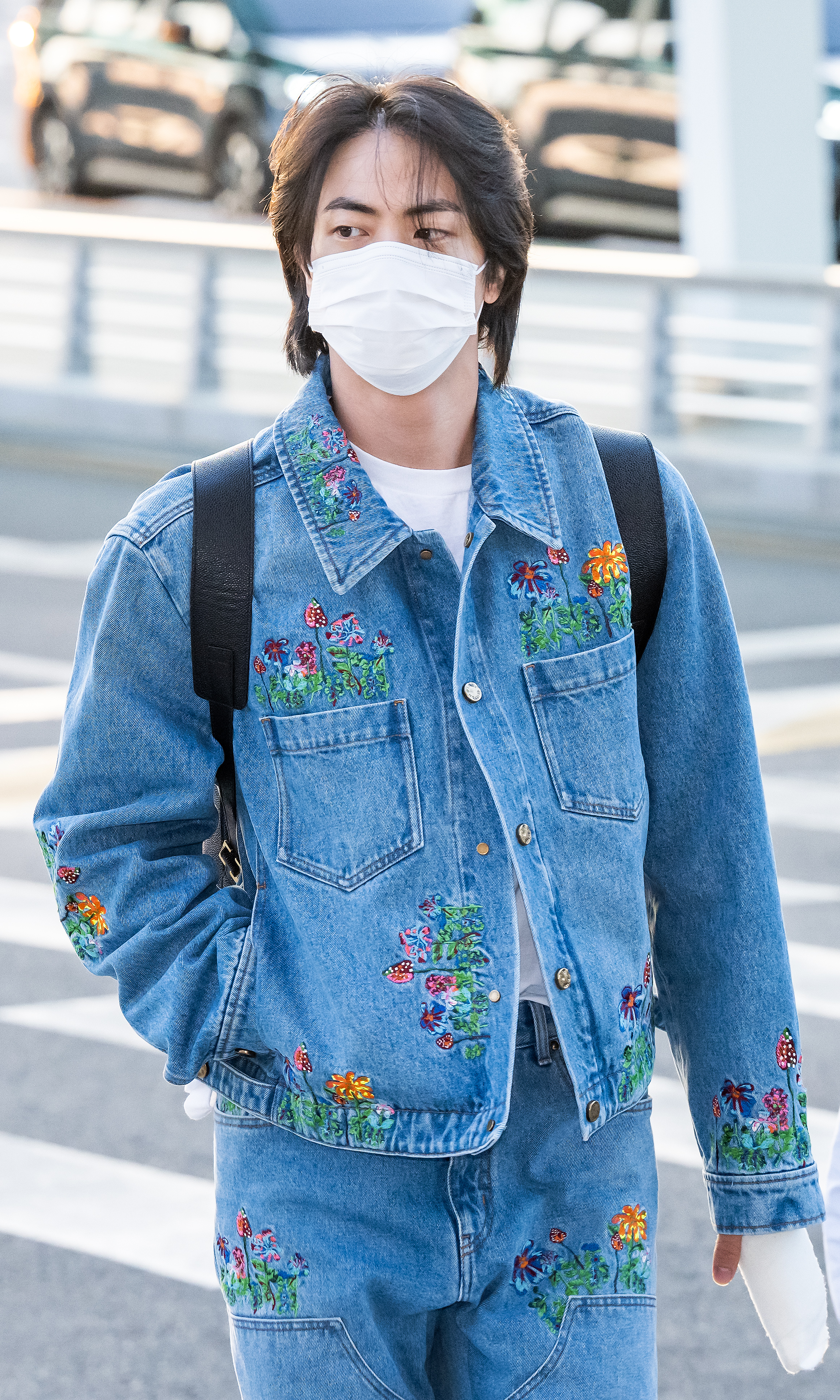 방탄소년단 진, 손가락 부상에 美 공연 차질 "움직임 최소화" (전문)