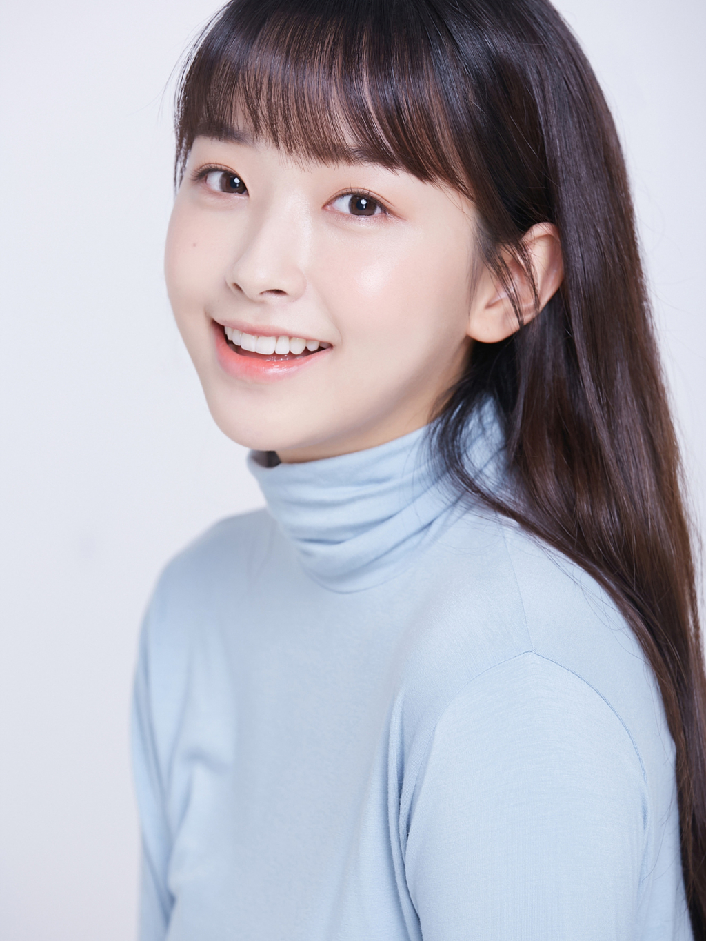 권아름 측, NCT 도영과 열애설에 "명백한 허위...악플러 법적 조치" (전문)