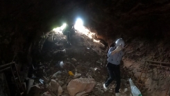 [단독] 군산대서 인공 동굴 4개 발견..."과거 일본군 무기고 추정"