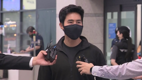  이근 전 대위 오늘 새벽 항공편으로 입국
