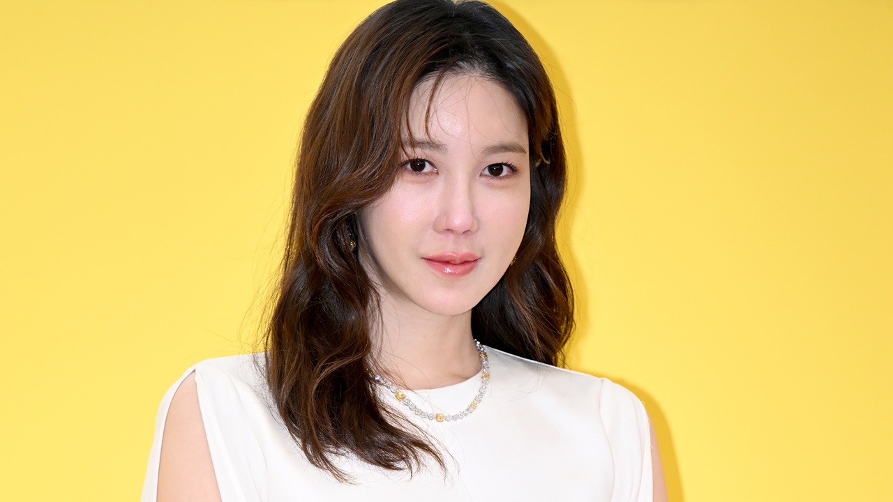 [新聞] 李智雅演出tvN《First Lady》